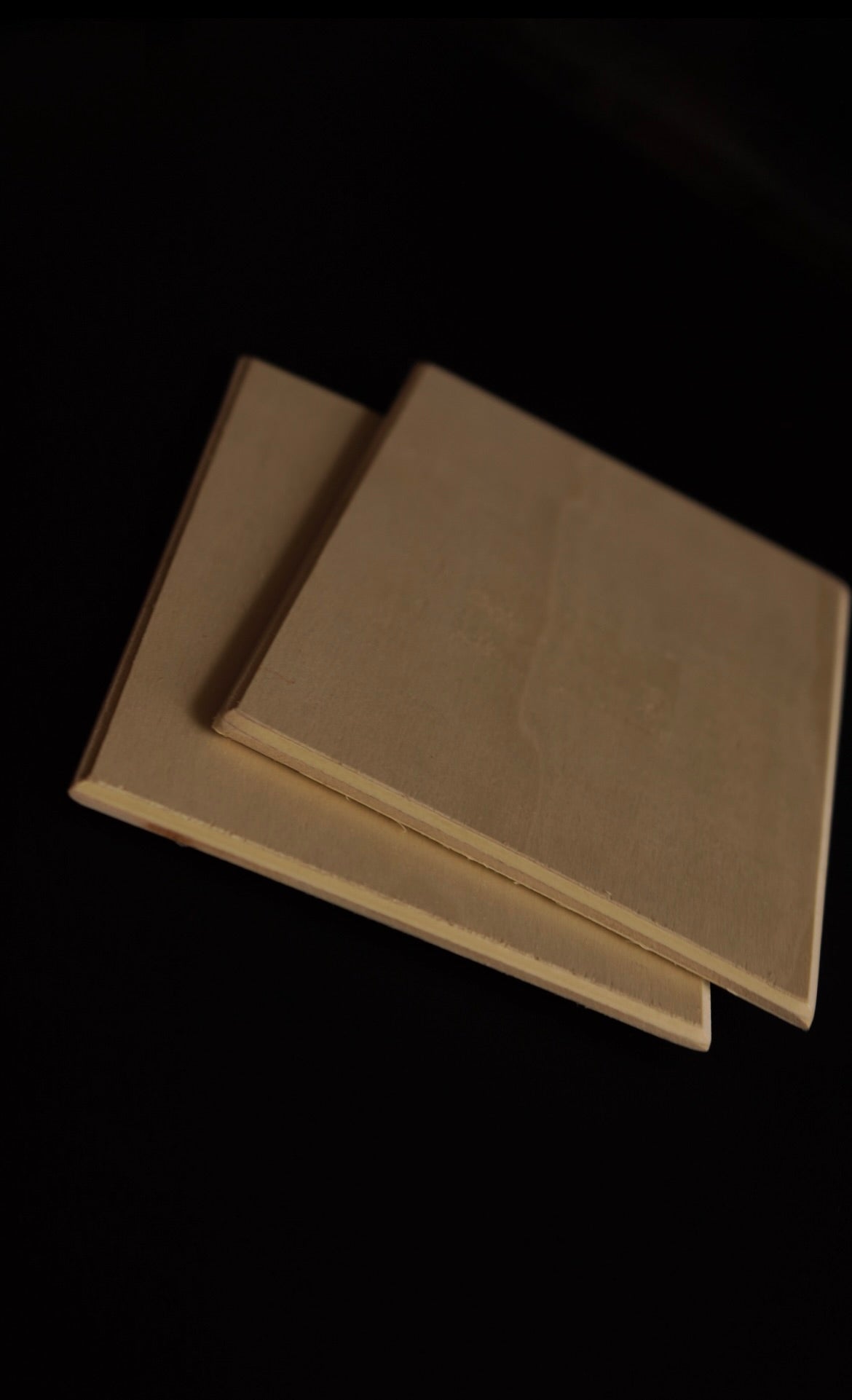 Rectangle Wood Surface - Basic Design - 5" x 7" Aprox.